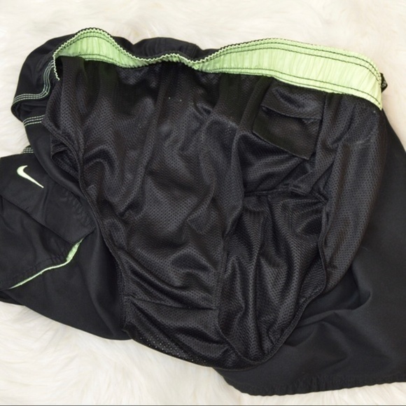 Nike Swim Trunks/Shorts, Black - Large, Pockets - Picture 4 of 10